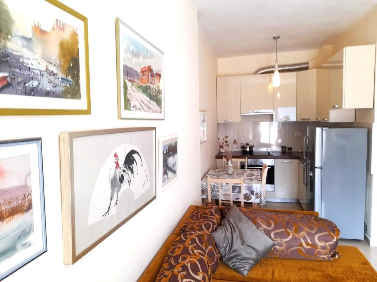 Apartment Art *